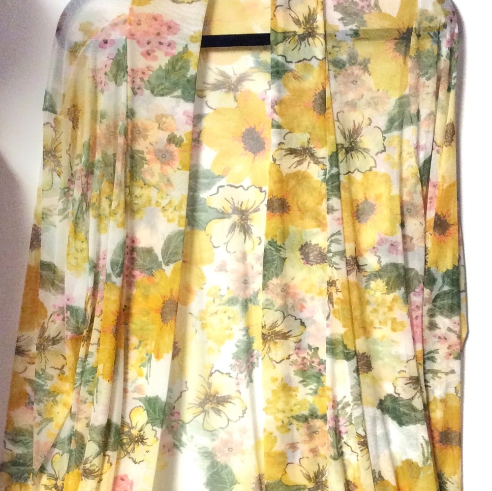 Chris & Carol Floral Cardigan